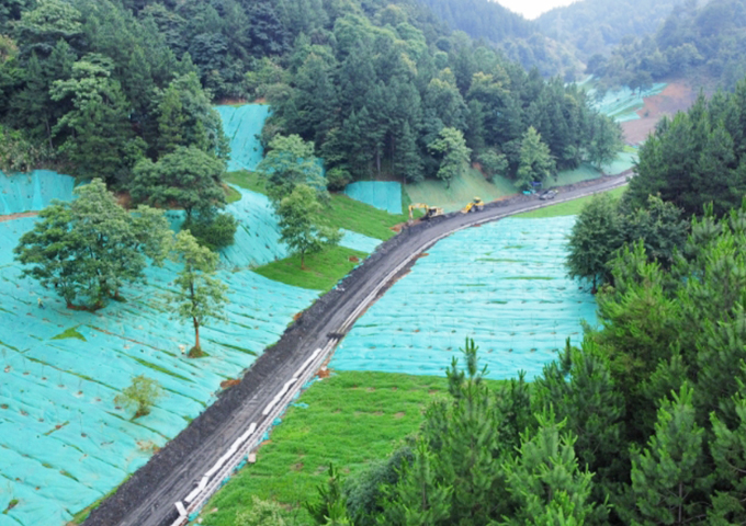 南嶺國家公園環(huán)丹霞山片區(qū)生態(tài)環(huán)境系統(tǒng)保護修復(fù)工程（湞江區(qū)煤矸石礦區(qū)遺址生態(tài)環(huán)境修復(fù)治理）設(shè)計、施工總承包2